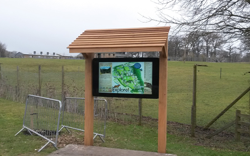 Eclipse Digital Media Digital Signage - Marwell Wildlife Zoo, Outdoor Interactive Touch Wayfinding Map Entrance opposite Penguin Enclosure