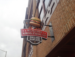 Eclipse Digital Media - Digital Signage Solutions - Memphis Smokehouse, Grand Rapids, MI, USA - Outdoor