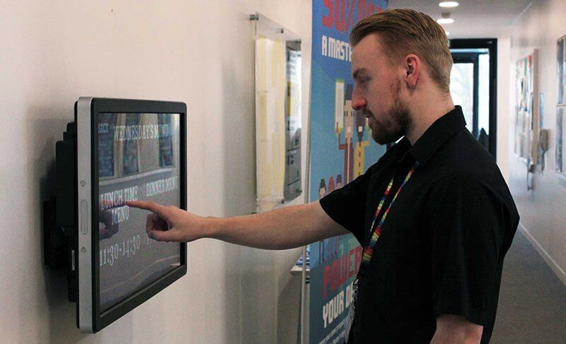 eclipse digital media digital signage solutions university of winchester elo touch 1